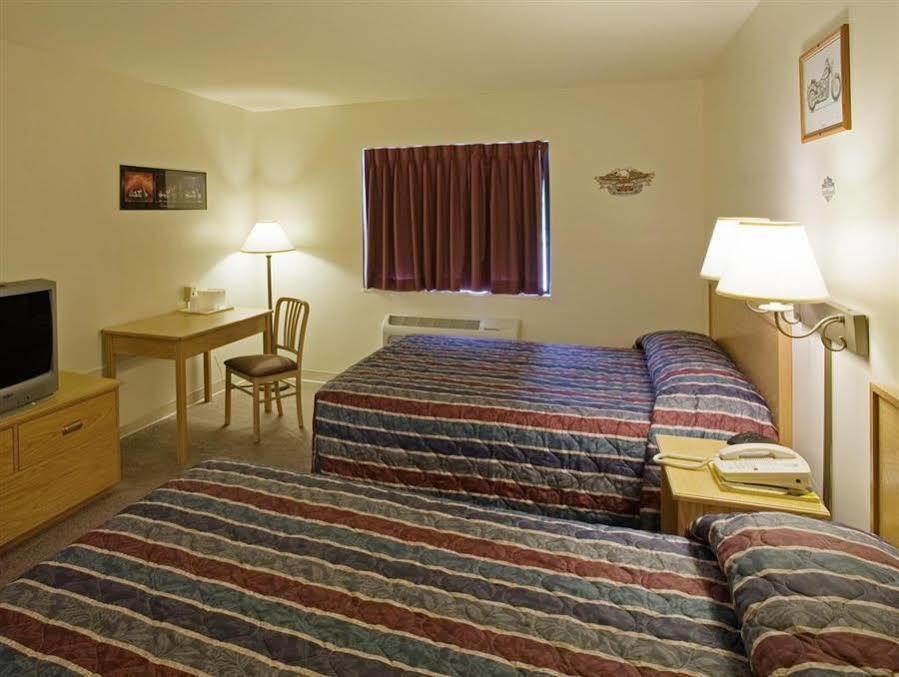 Simple Rewards Inn Shelbina Eksteriør billede